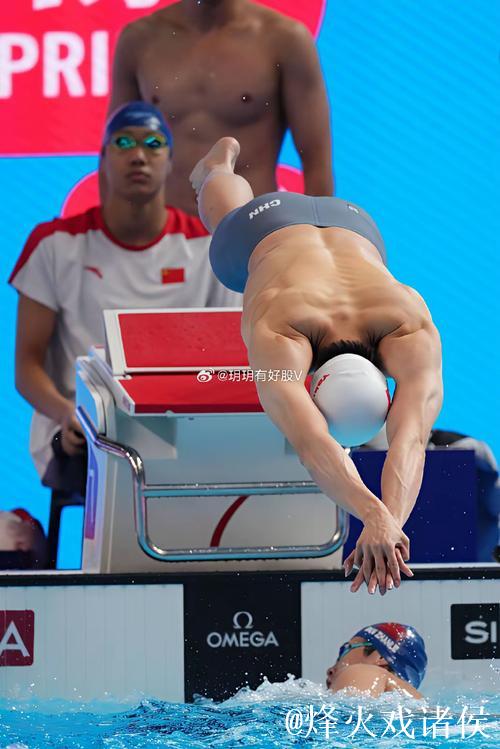 中国队勇夺世锦赛男子4x200米自由泳接力银牌