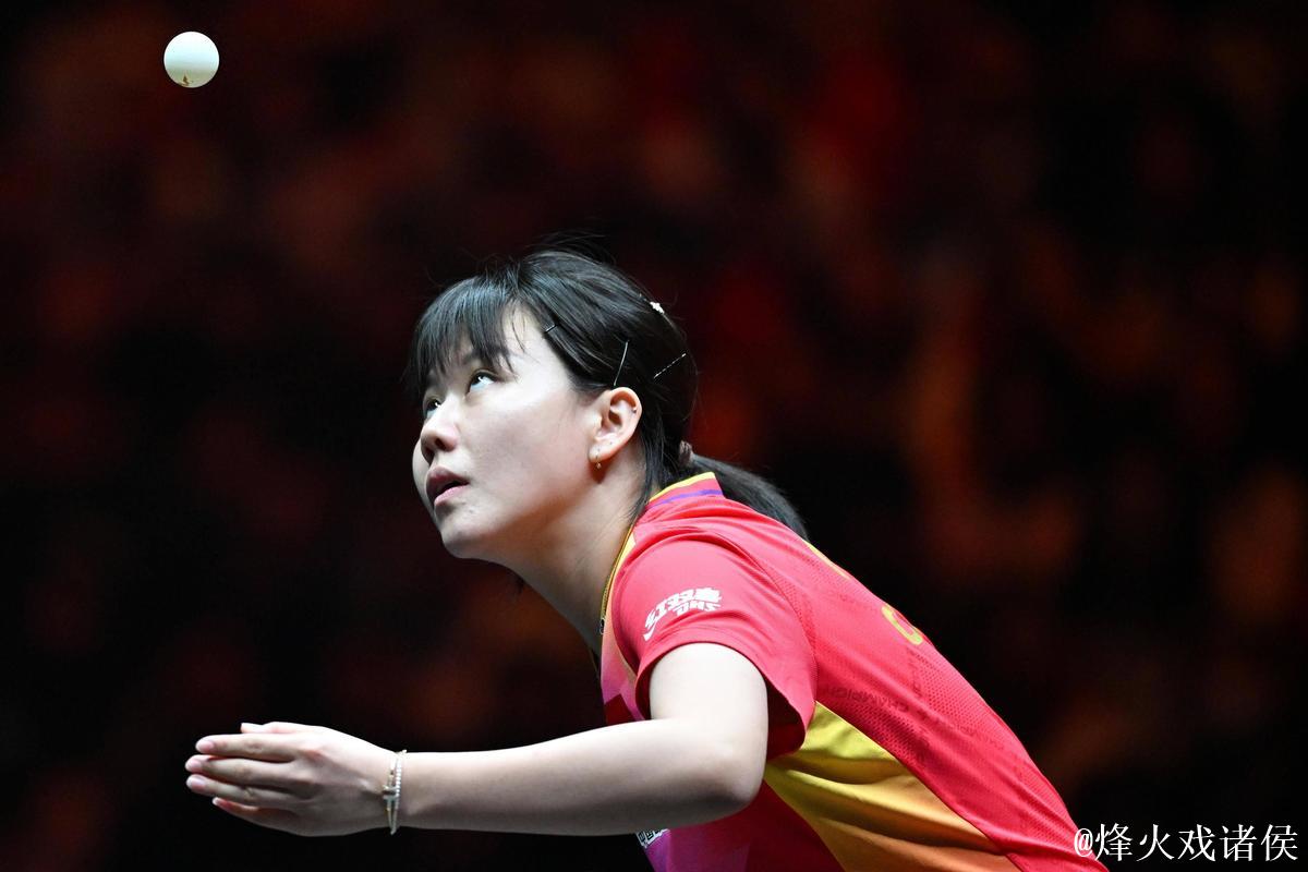 陈幸同以4-2击败石洵瑶 成功闯入WTT总决赛女单八强
